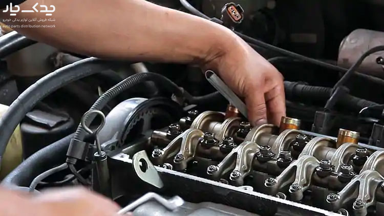 صدای تق تق موتور